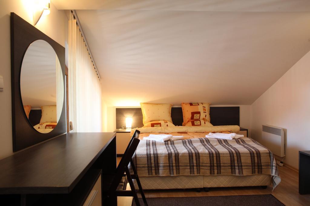Guest House Koncheto Bansko Habitación foto